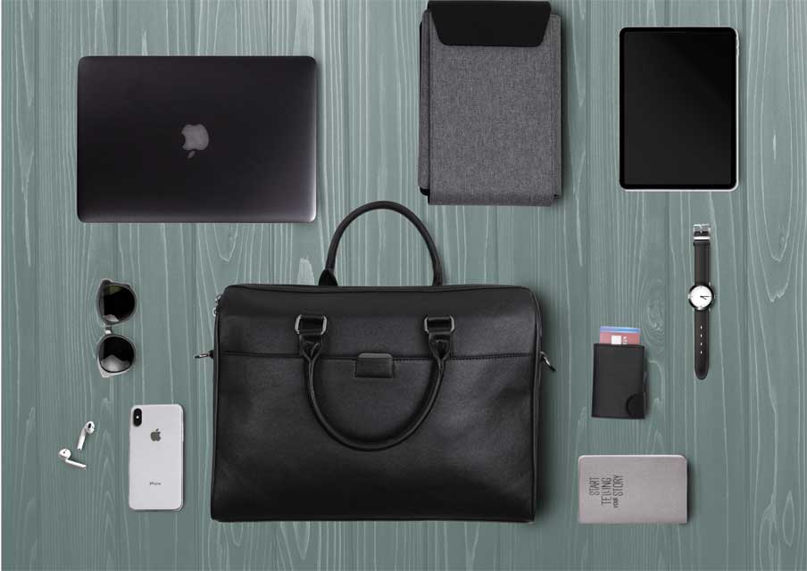 Kavarna Santhome Messenger Bag