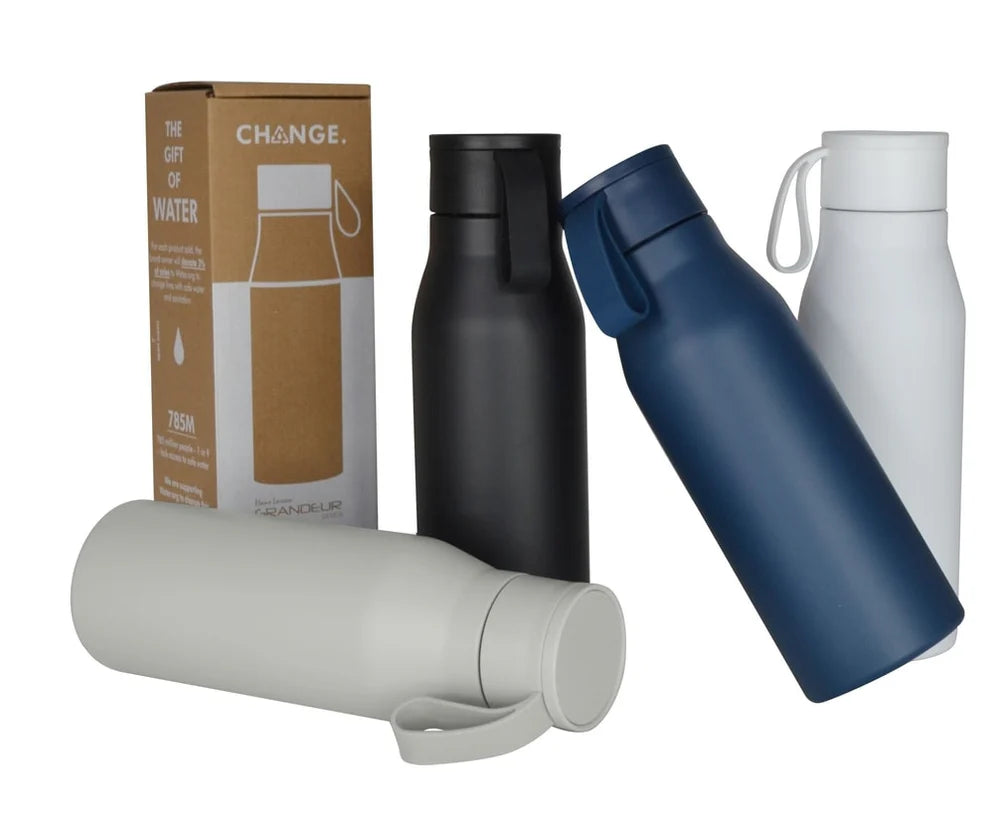 Nebra Vacuum Insulated Bottle with Loop (White)